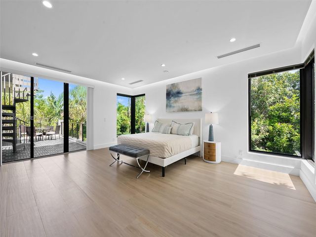 638 Lakeside Harbor, Boynton Beach, FL 33435