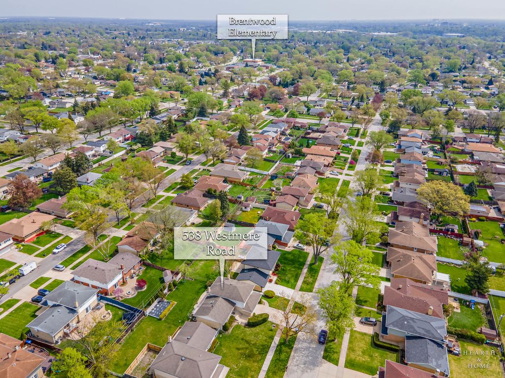 Image 34 of property listing at 538 Westmere Road, Des Plaines, IL 60016