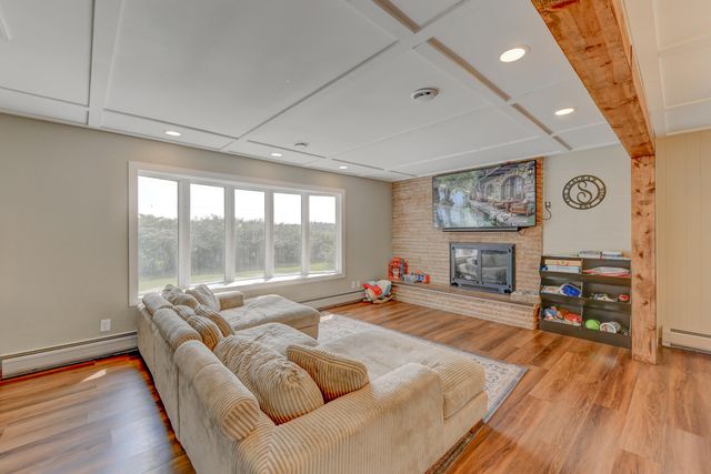 1914 Belshaw Road, Lowell, IN 46356