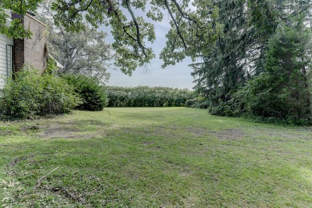 1914 Belshaw Road, Lowell, IN 46356