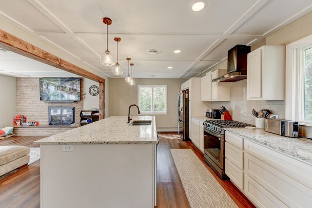 1914 Belshaw Road, Lowell, IN 46356