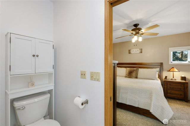 48 E Twanoh Heights Road N, Belfair, WA 98528