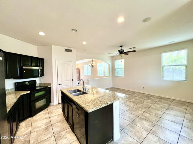 10032 W WATKINS Street, Tolleson, AZ 85353