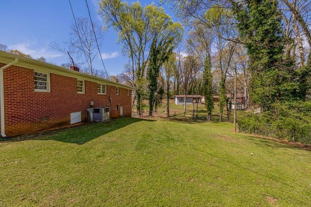 522 W Robinson Street, Gaffney, SC 29341