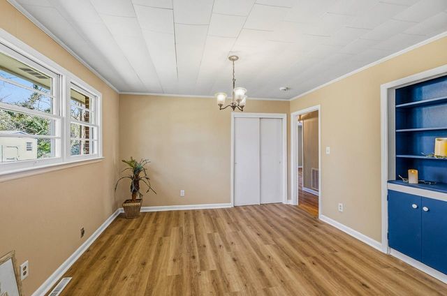 522 W Robinson Street, Gaffney, SC 29341