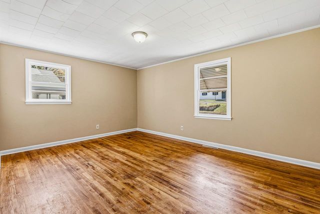 522 W Robinson Street, Gaffney, SC 29341