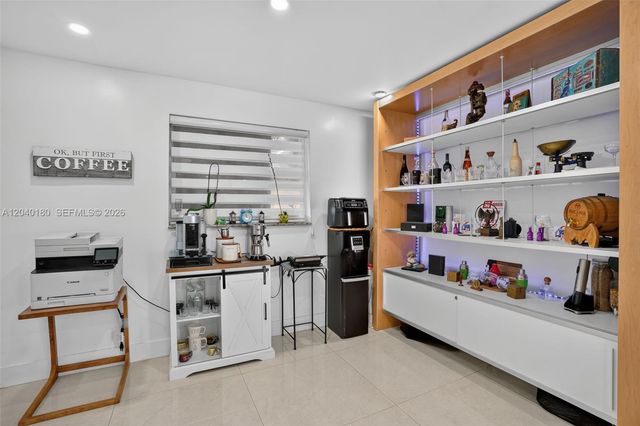 9535 SW 42nd Street, Miami, FL 33165