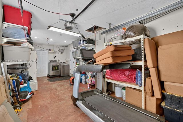 9535 SW 42nd Street, Miami, FL 33165