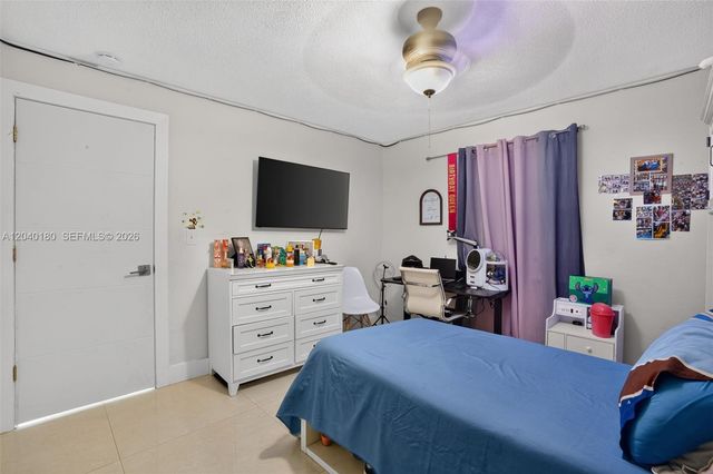 9535 SW 42nd Street, Miami, FL 33165