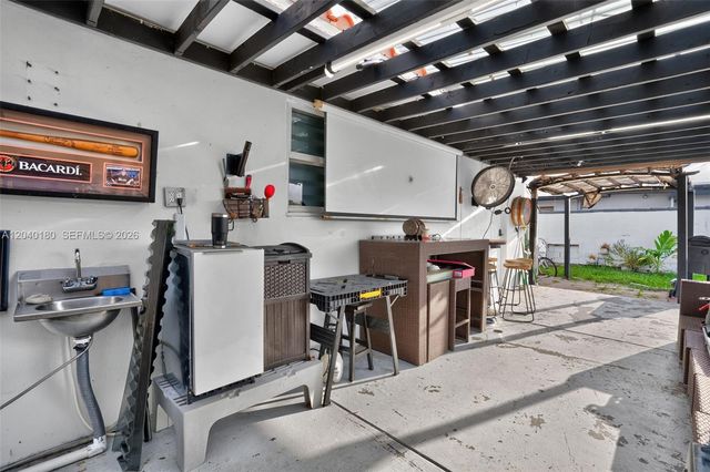 9535 SW 42nd Street, Miami, FL 33165