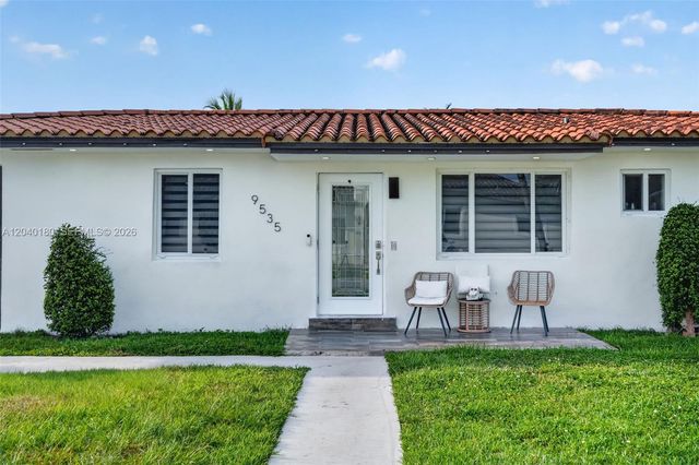9535 SW 42nd Street, Miami, FL 33165