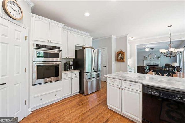 404 Laurel Park, Woodstock, GA 30188