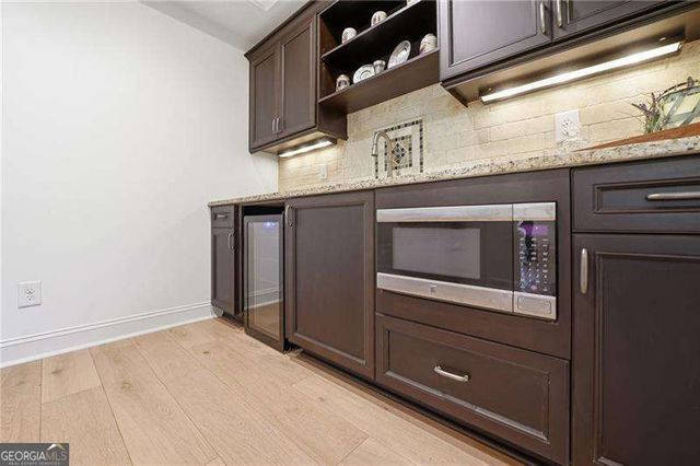 404 Laurel Park, Woodstock, GA 30188