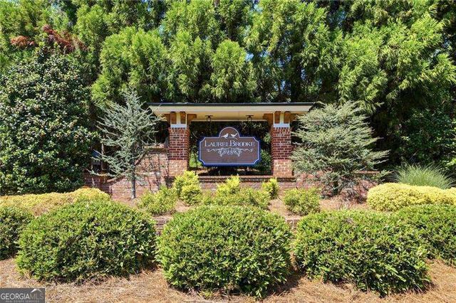 404 Laurel Park, Woodstock, GA 30188