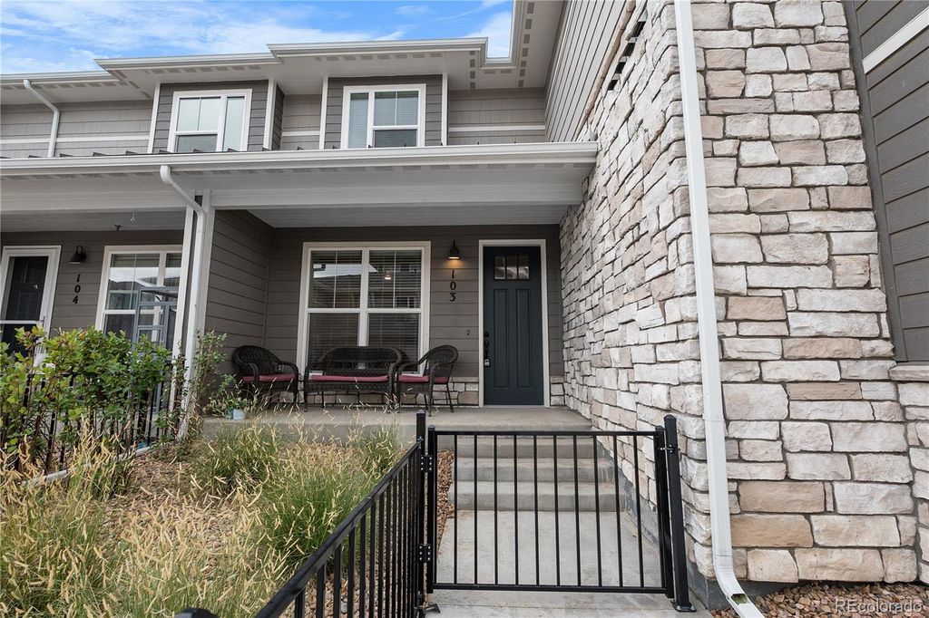 350 High Point Drive C103, Longmont, CO 80504
