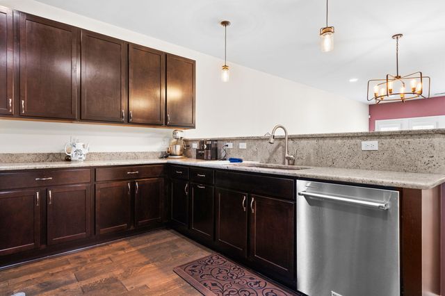 5541 Arbor Chase Drive 41, Ann Arbor, MI 48103