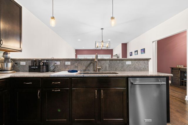 5541 Arbor Chase Drive 41, Ann Arbor, MI 48103