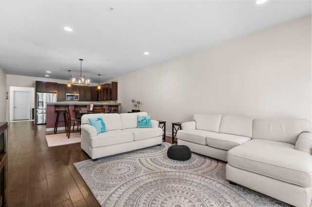 5541 Arbor Chase Drive 41, Ann Arbor, MI 48103