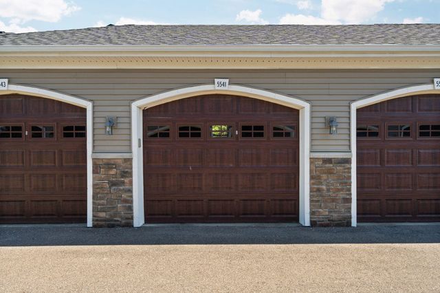 5541 Arbor Chase Drive 41, Ann Arbor, MI 48103