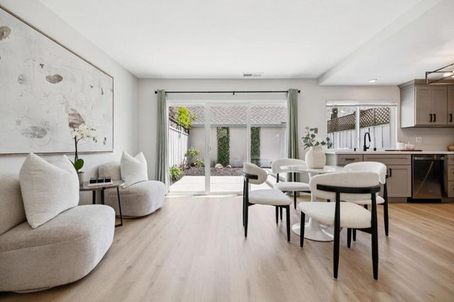 1035 Dove Lane, Foster City, CA 94404