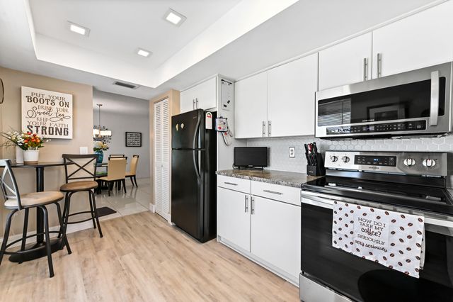 13715 Via Aurora D D, Delray Beach, FL 33484