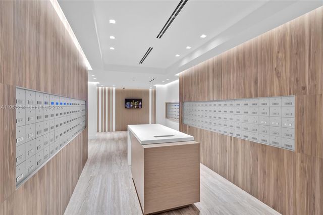 2301 Collins Ave 303, Miami Beach, FL 33139