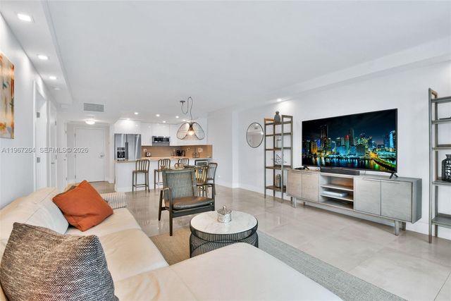 2301 Collins Ave 303, Miami Beach, FL 33139