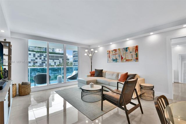 2301 Collins Ave 303, Miami Beach, FL 33139