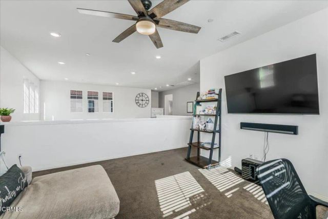484 Tibbetts Street, Santa Paula, CA 93060