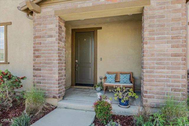 484 Tibbetts Street, Santa Paula, CA 93060