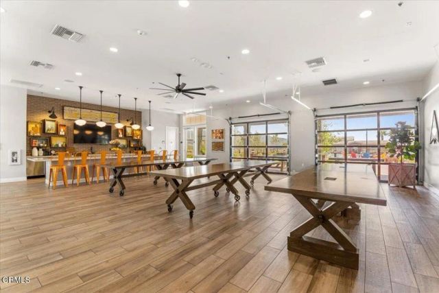 484 Tibbetts Street, Santa Paula, CA 93060