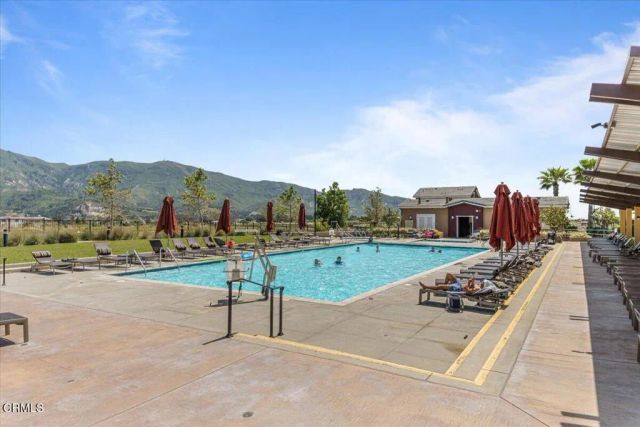 484 Tibbetts Street, Santa Paula, CA 93060