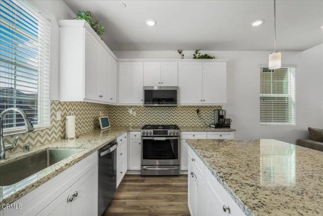 484 Tibbetts Street, Santa Paula, CA 93060