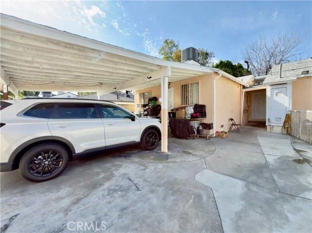 5654 Stansbury, Van Nuys (los Angeles), CA 91401