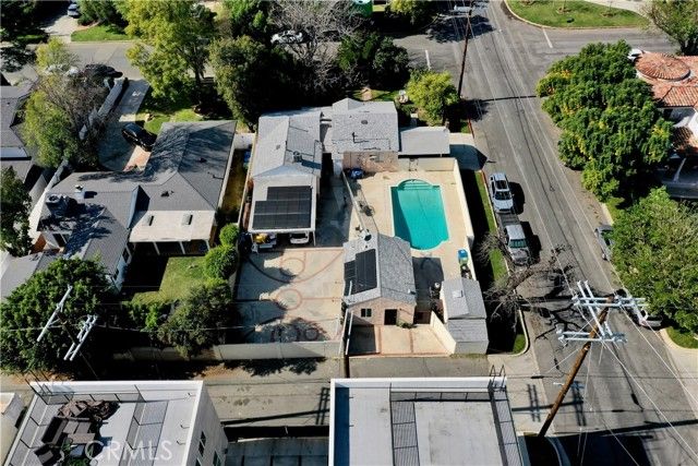 5654 Stansbury, Van Nuys (los Angeles), CA 91401