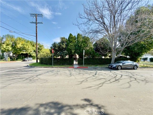 5654 Stansbury, Van Nuys (los Angeles), CA 91401