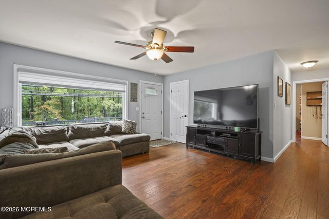 335 Middle Road, Hazlet, NJ 07730