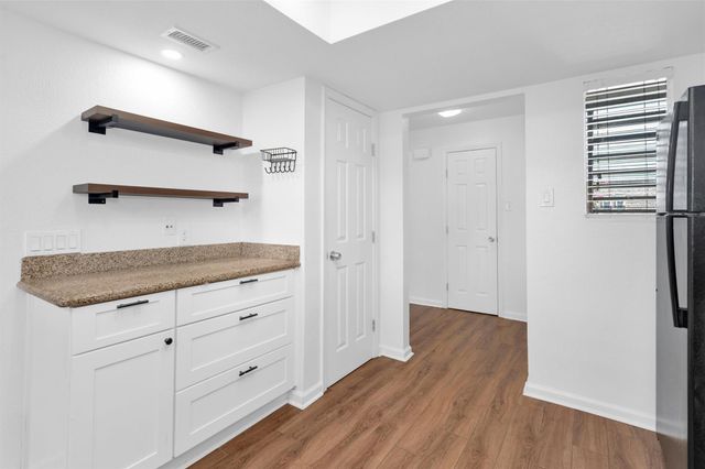5005 Georgi Lane 38, Houston, TX 77092