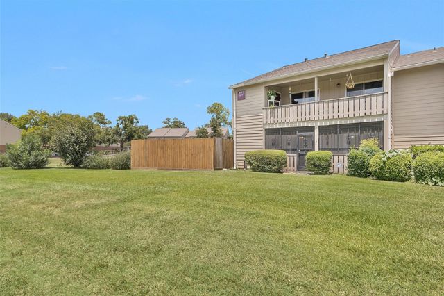 5005 Georgi Lane 38, Houston, TX 77092