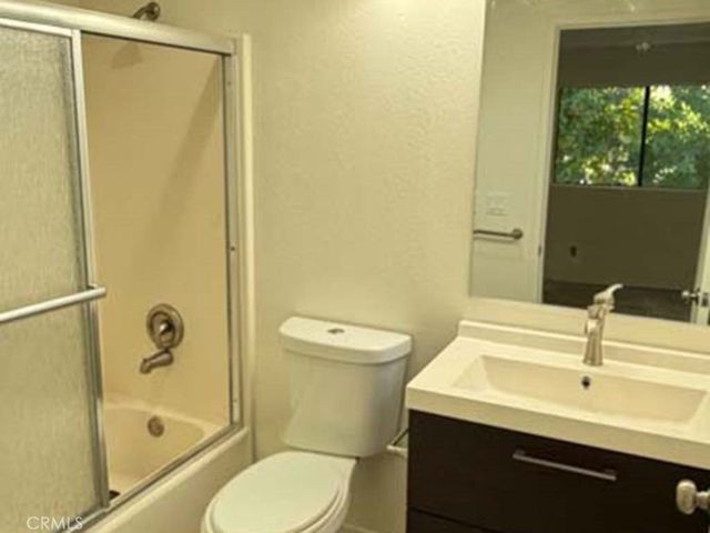 5227 Eagle Dale 2, Los Angeles, CA 90041
