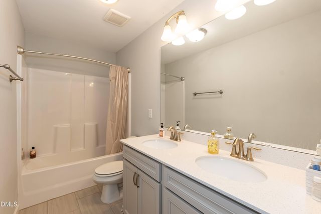 1009 Crescent Moon Court, Durham, NC 27712