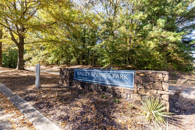 1009 Crescent Moon Court, Durham, NC 27712