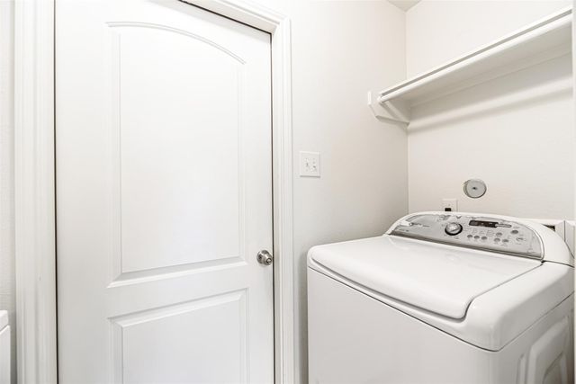 11207 Hall Pines Court, Houston, TX 77075