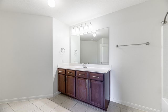11207 Hall Pines Court, Houston, TX 77075