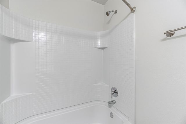 11207 Hall Pines Court, Houston, TX 77075