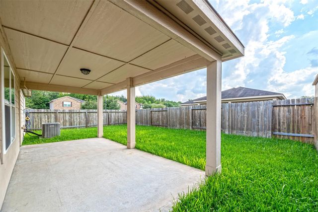 11207 Hall Pines Court, Houston, TX 77075