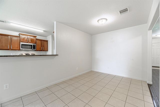 11207 Hall Pines Court, Houston, TX 77075