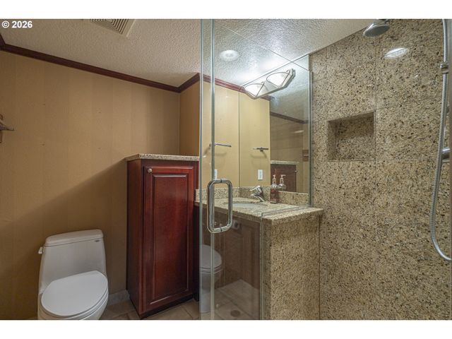 10195 Sw KABLE St, Portland, OR 97224