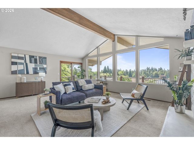 10195 Sw KABLE St, Portland, OR 97224