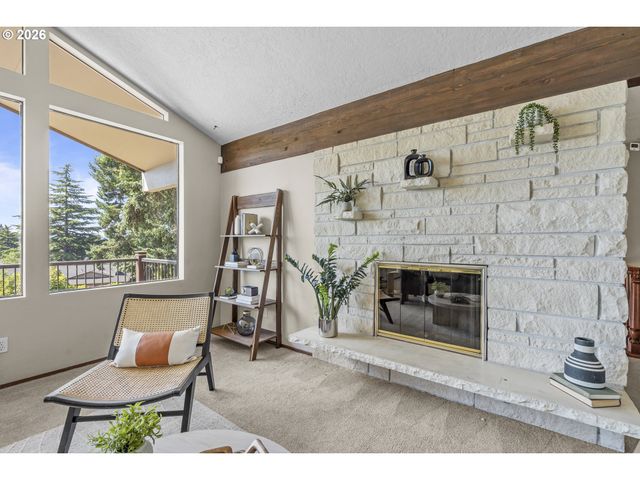 10195 Sw KABLE St, Portland, OR 97224
